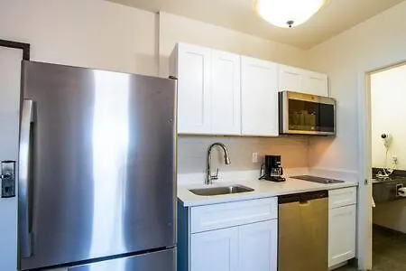 Vistas 201- Modern 1bd Great Location Apartment Sierra Vista