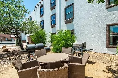Apartment Vistas 201- Modern 1bd Great Location *